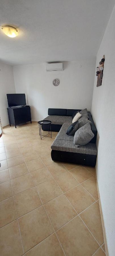 Apartments Radic Rogoznica  Eksteriør bilde
