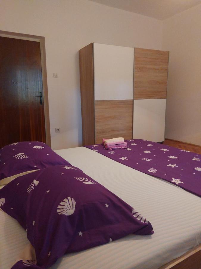 Apartments Radic Rogoznica  Eksteriør bilde