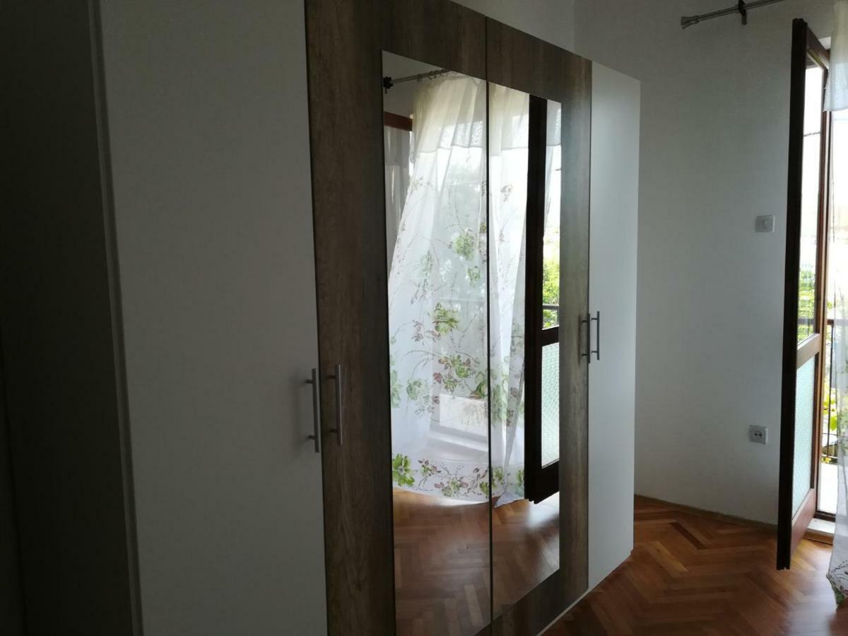 Apartments Radic Rogoznica  Eksteriør bilde